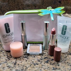 Clinique set. NEW!!!